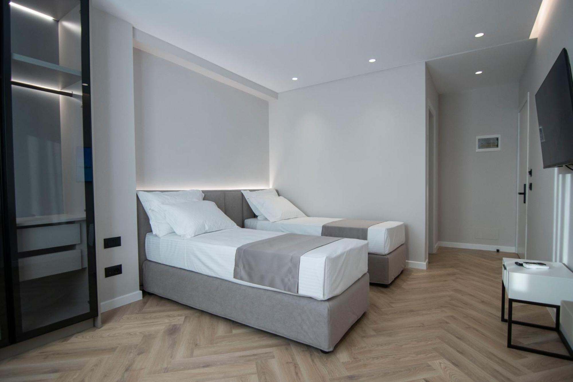 Mina Luxury Rooms 티라나 외부 사진