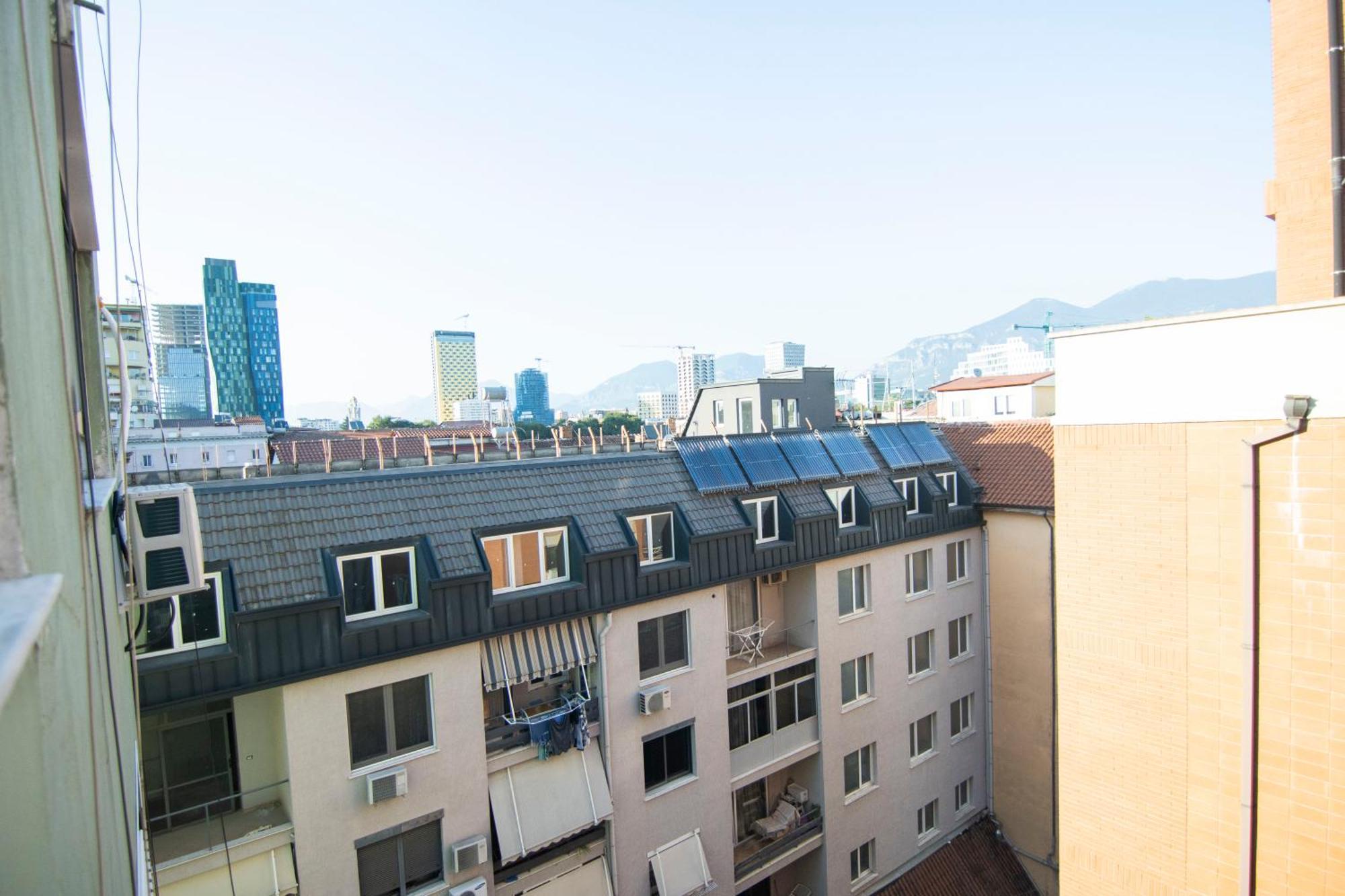 Mina Luxury Rooms 티라나 외부 사진