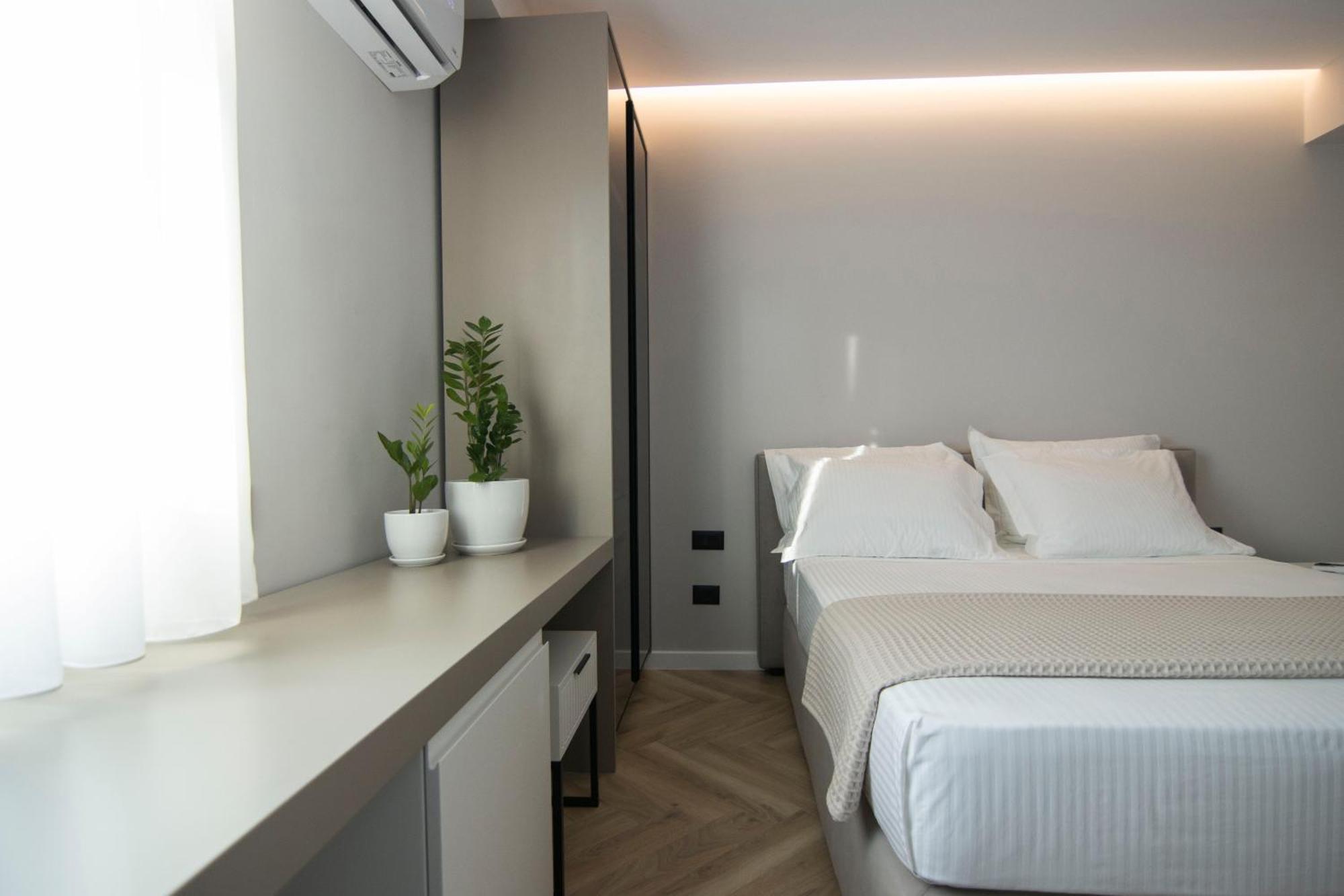 Mina Luxury Rooms 티라나 외부 사진