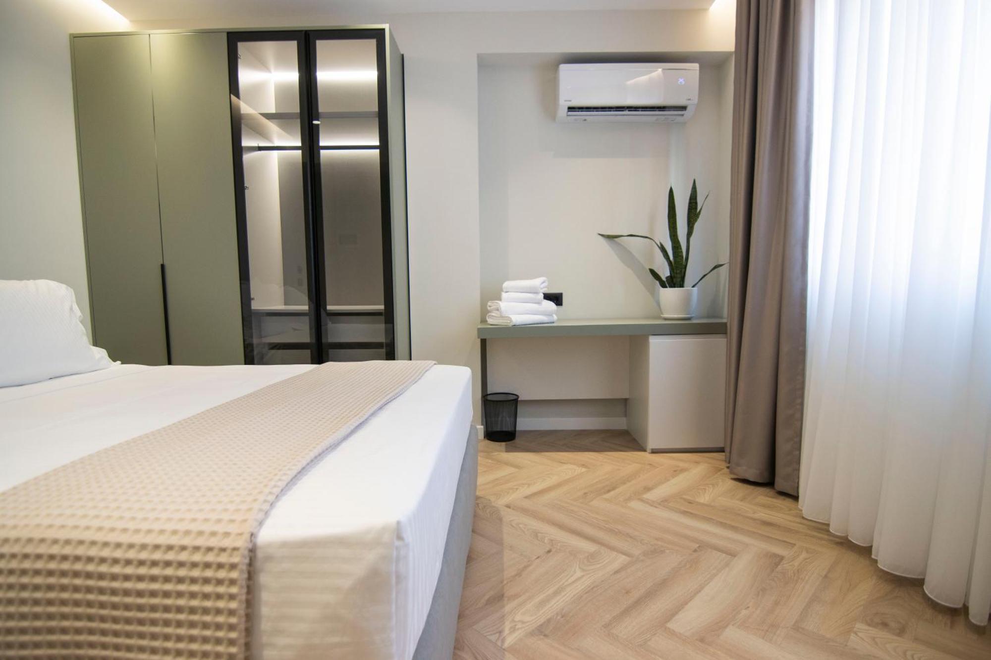 Mina Luxury Rooms 티라나 외부 사진